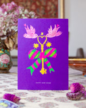 Load image into Gallery viewer, New Home Key Greetings Card
